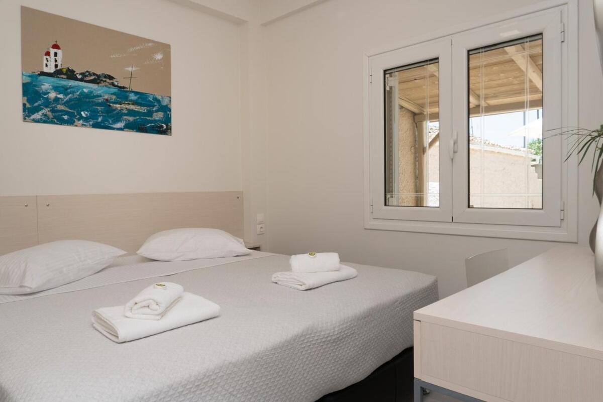 Dion Apartments Laganas Luaran gambar