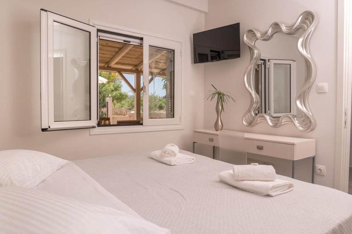 Dion Apartments Laganas Luaran gambar