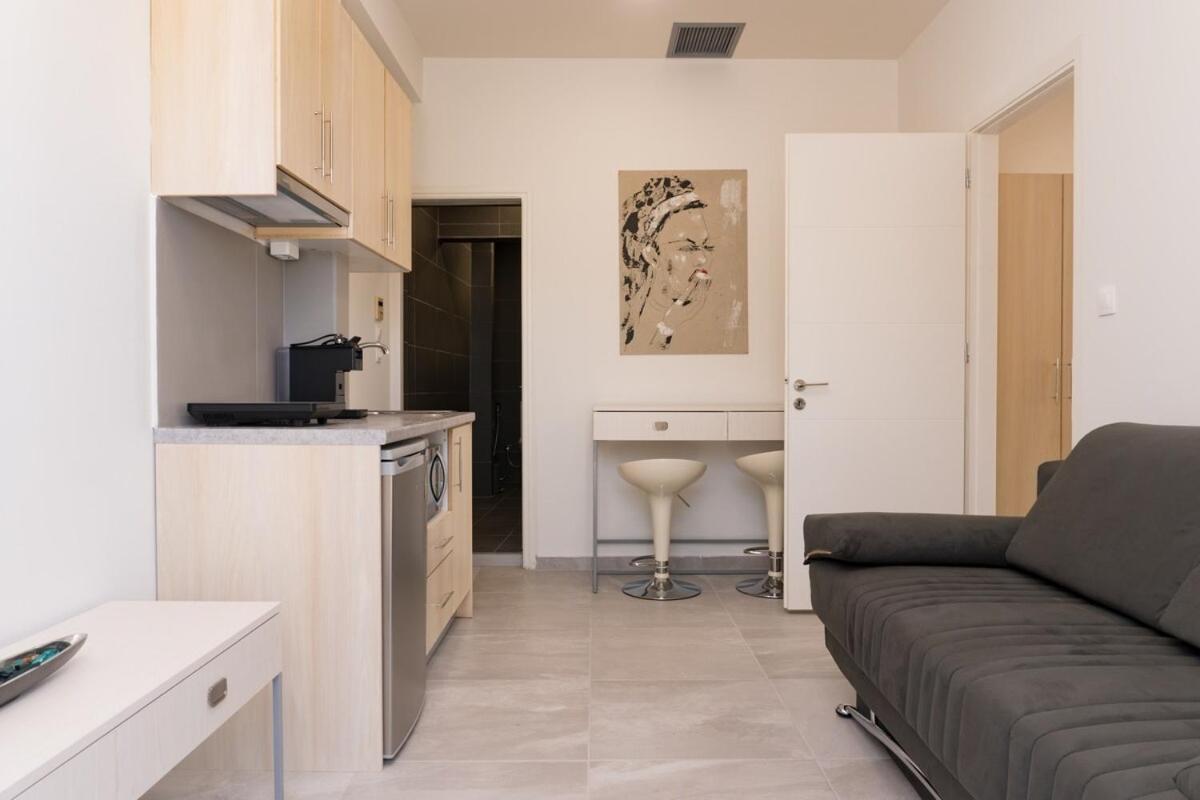 Dion Apartments Laganas Luaran gambar