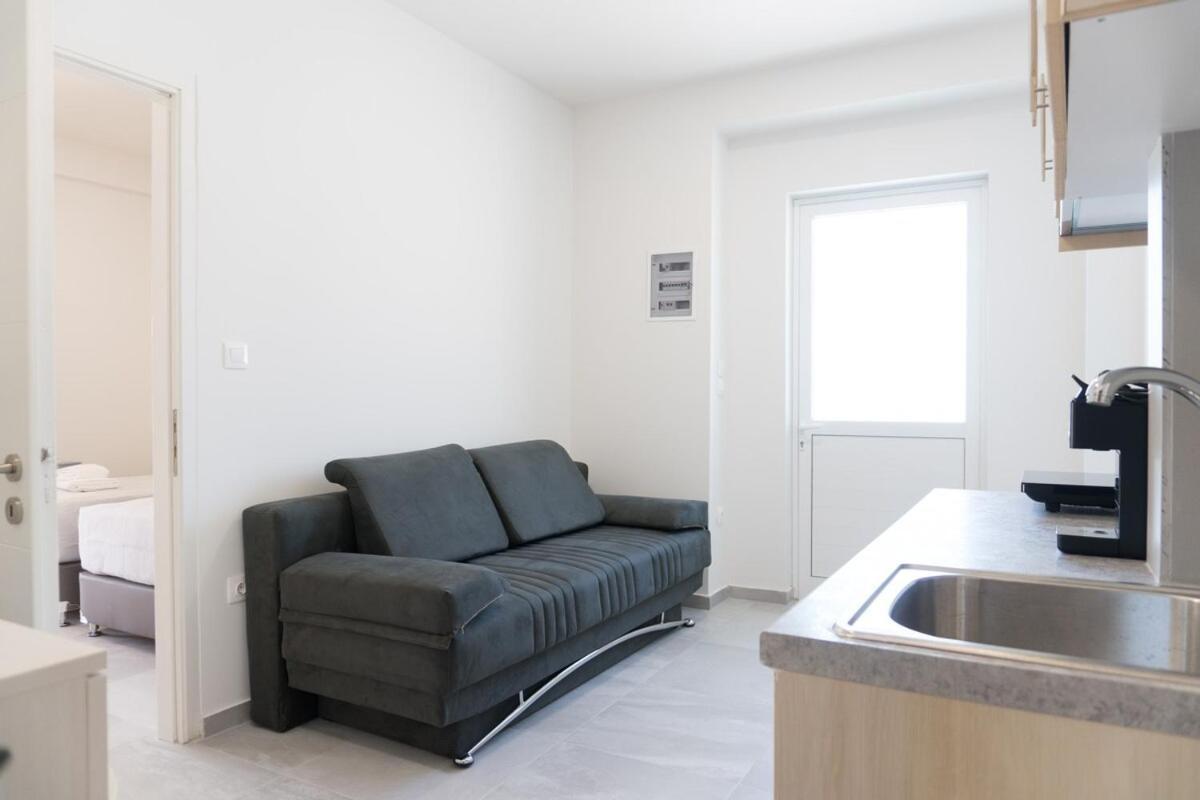 Dion Apartments Laganas Luaran gambar