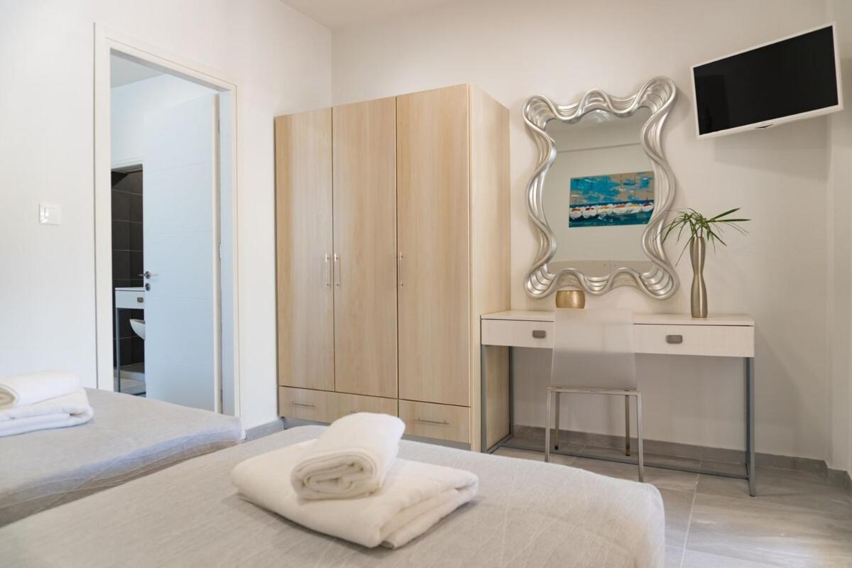 Dion Apartments Laganas Luaran gambar