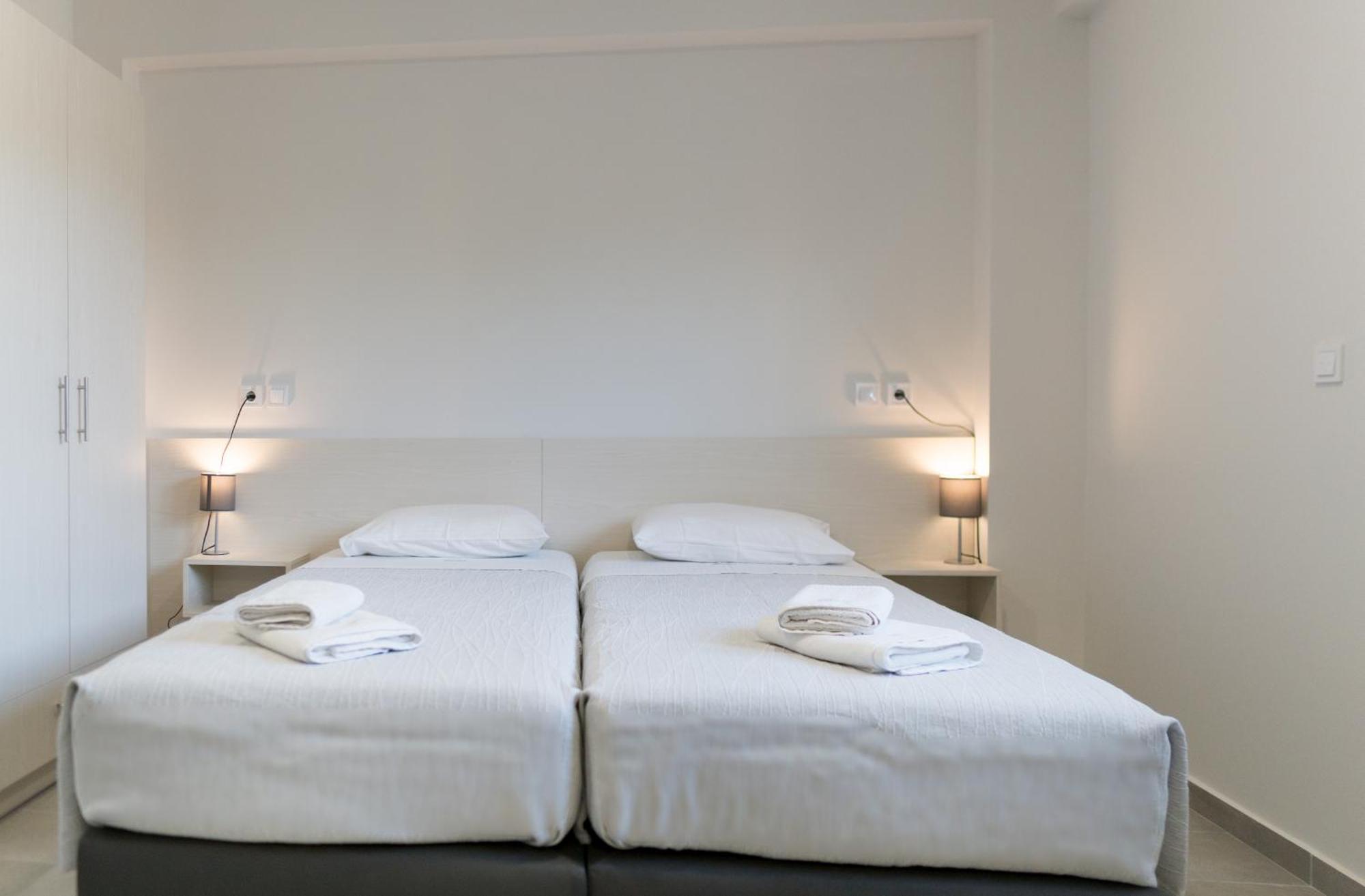 Dion Apartments Laganas Luaran gambar