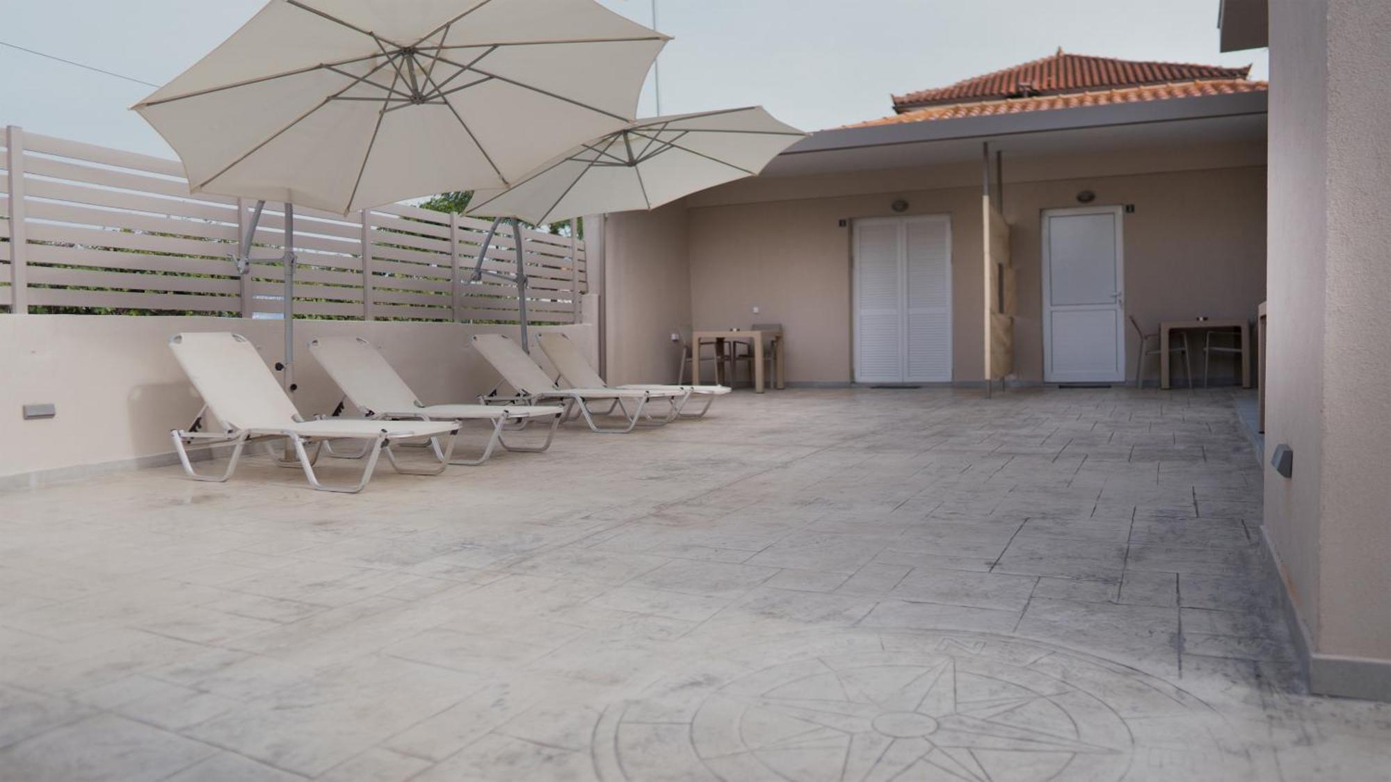 Dion Apartments Laganas Luaran gambar