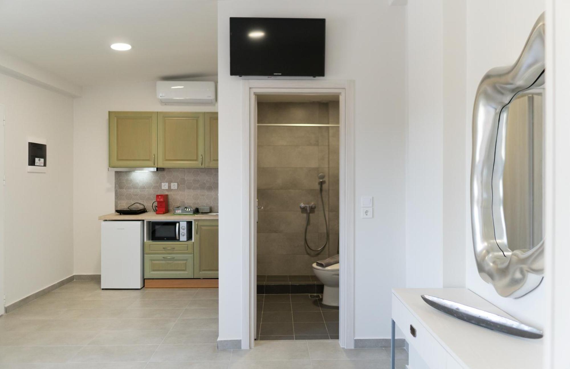 Dion Apartments Laganas Luaran gambar